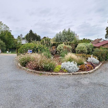 Camping Le Brochet Péronne Buitenkant foto
