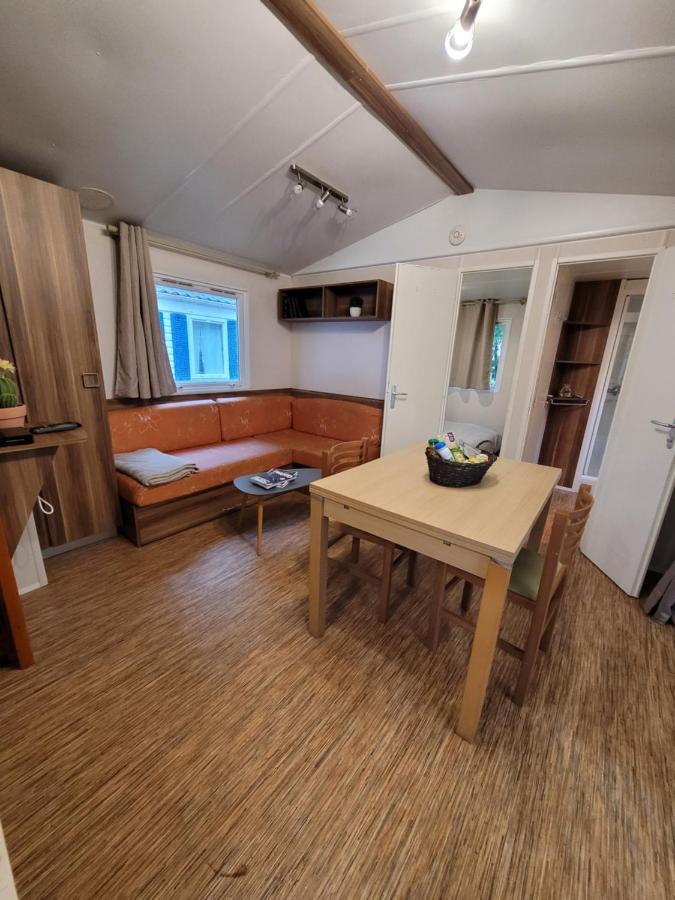 Camping Le Brochet Péronne Buitenkant foto